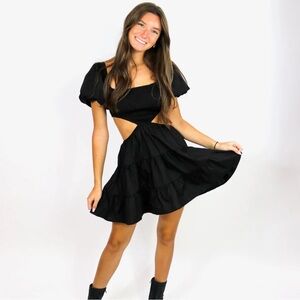 LEANI Black Cutout Puff Sleeve Dress <<<267>>>
